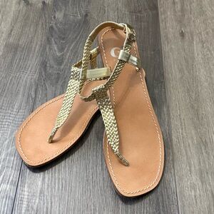 Gianni Bini Flat Sandals size 8.